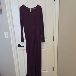 Zenana Outfitters Long Sleeve Dress in Rich Plum